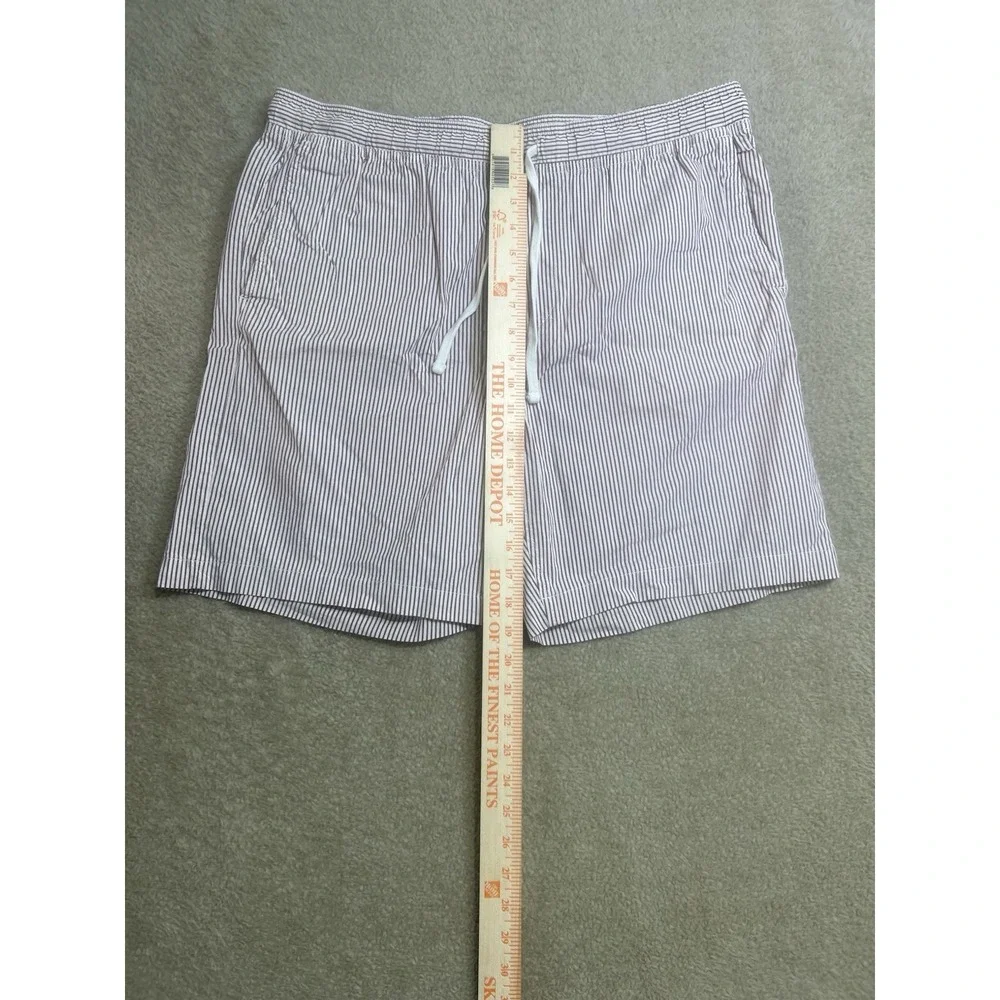 Banana Republic Deck Shorts Mens Large Red Striped Elastic‎ Waist Drawstring